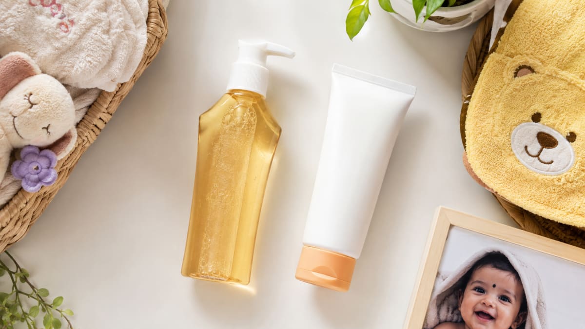 Mamaearth vs Himalaya Baby Shampoo: Honest 30-Day Comparison Test 2026