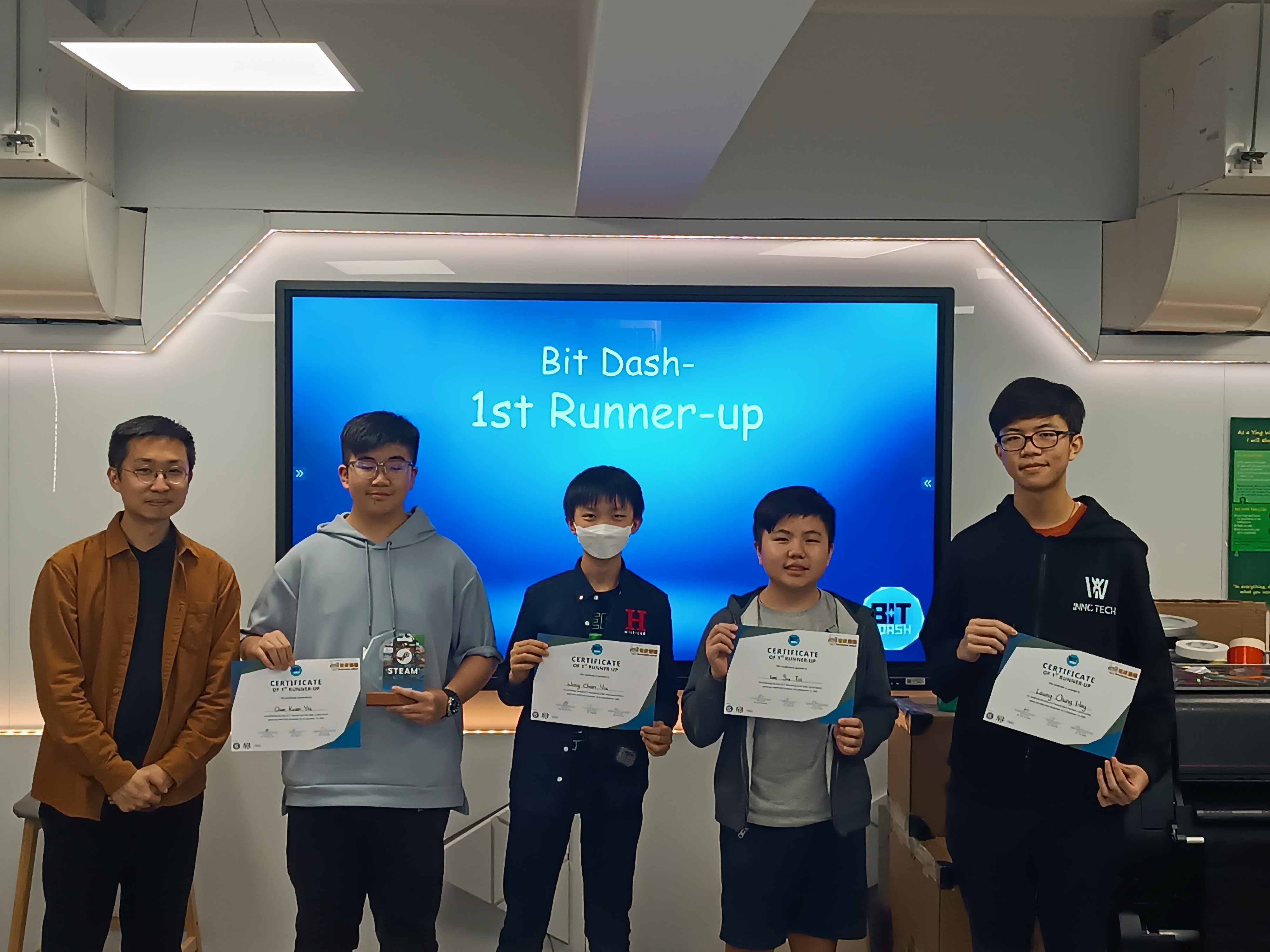 Bit Dash - Joint School Game Jam - Photo 12