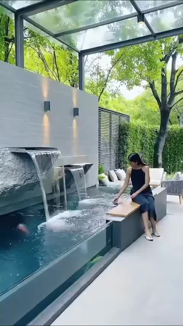 Hồ Koi và Hệ thống Lọc hiện đại