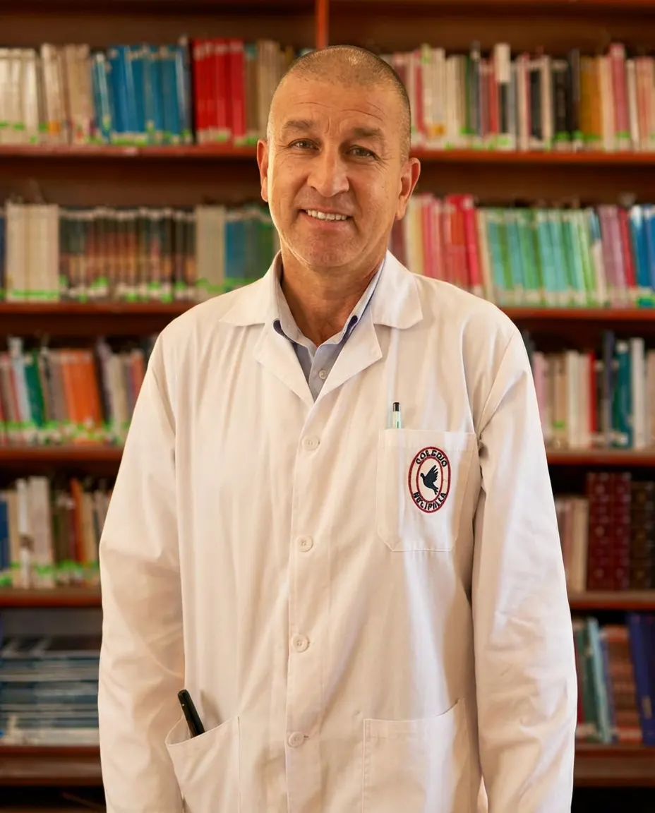 Yury Flores