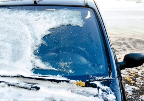 Study Reveals Many UK Motorists Leave Their Car Unattended to Defrost