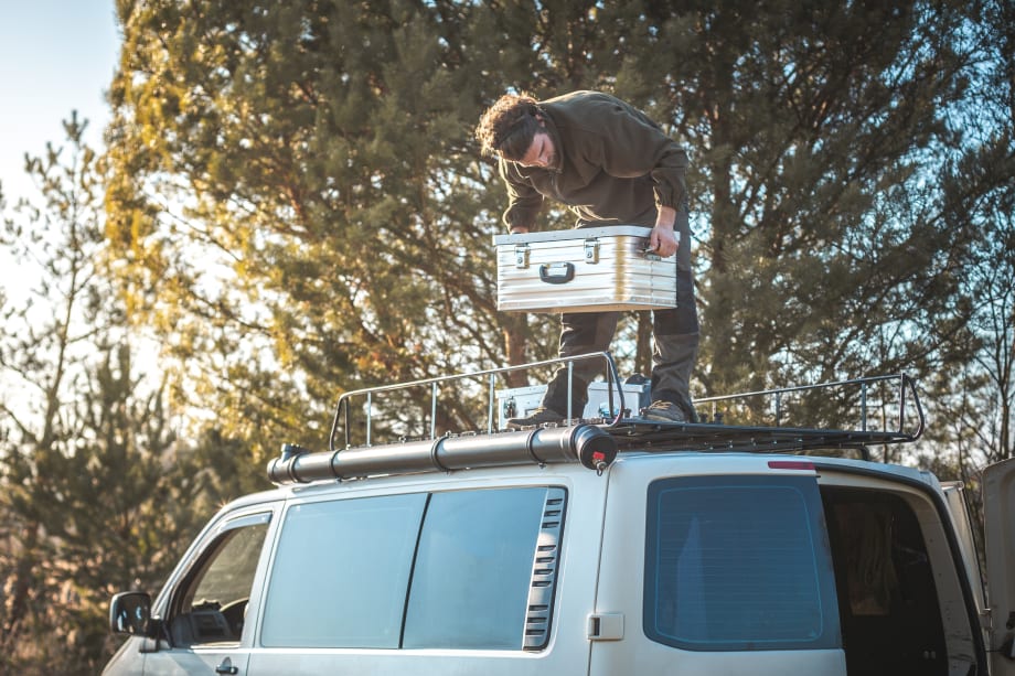 Man loading roof rack