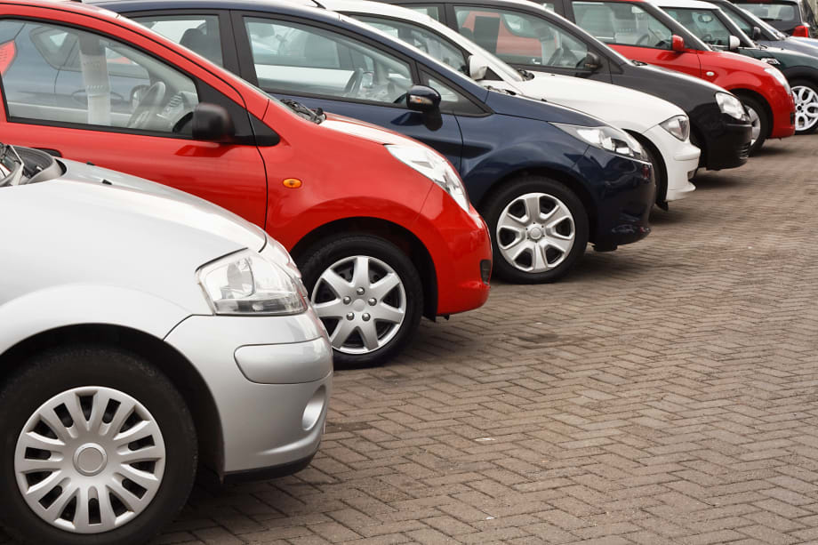 Car fleet vehicles for management