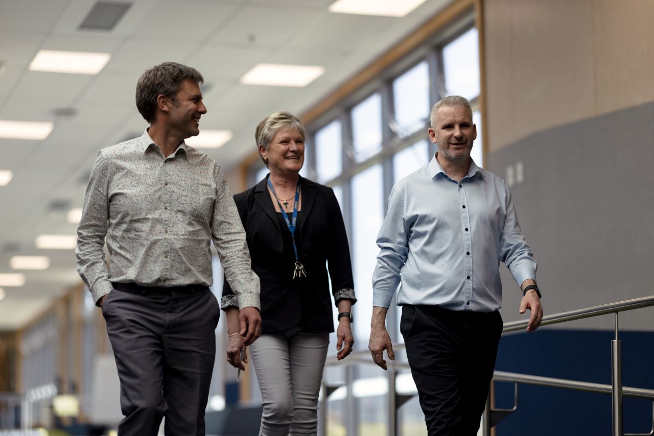 <h1><strong>For Principals and Leaders</strong>&nbsp;</h1>