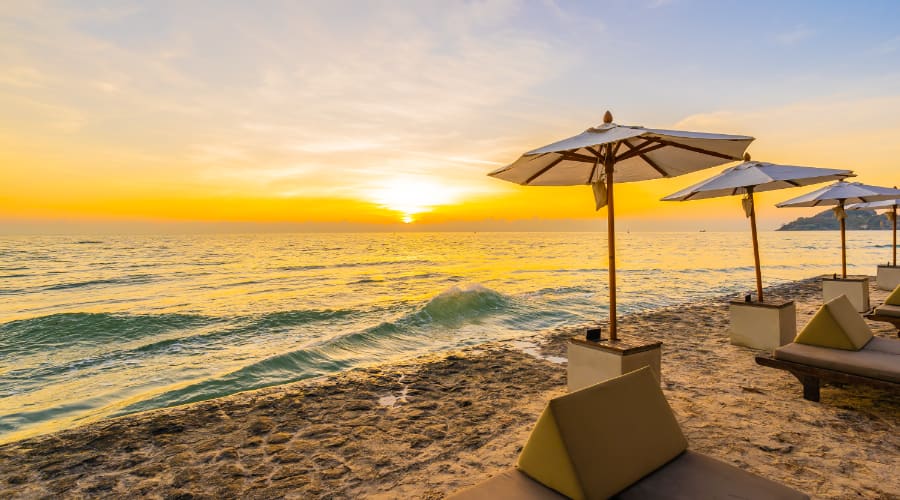 Atardecer en playa de ibiza