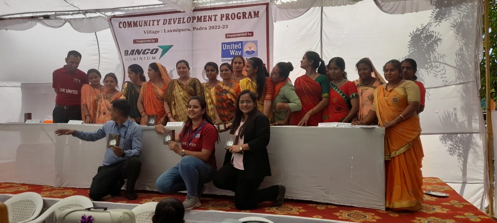 Certificate Distribution Ceremony