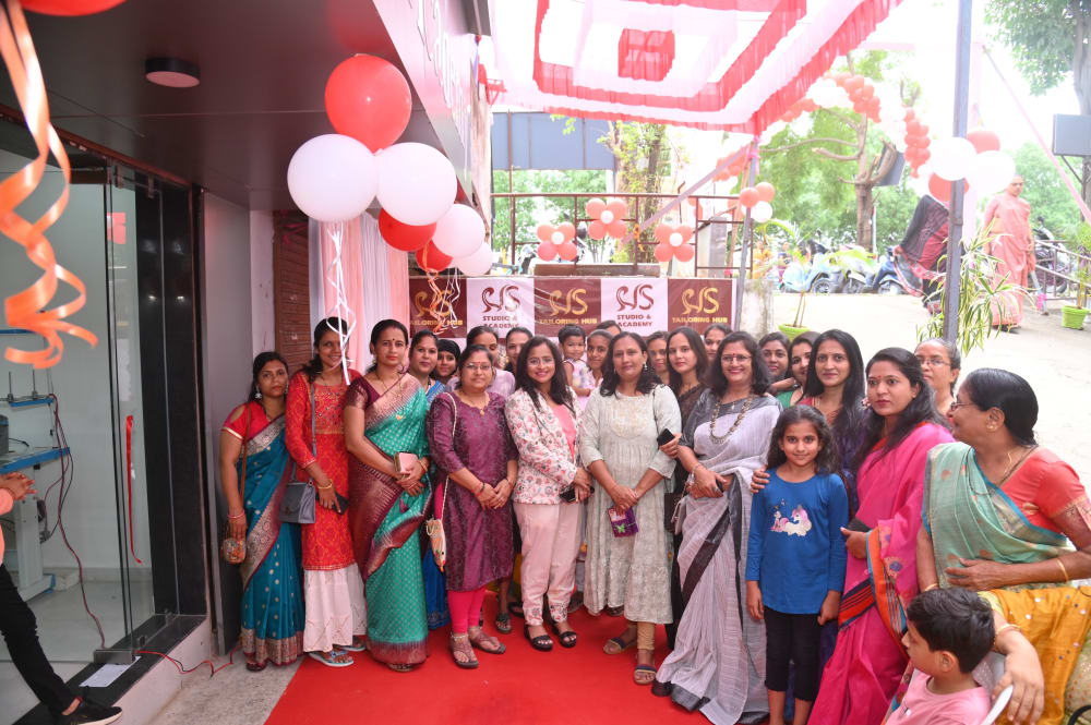 Group Photo – Grand Opening Guests