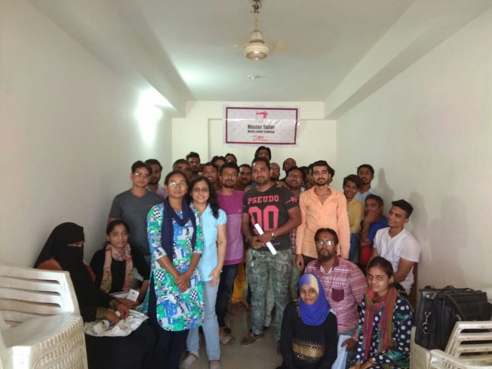 Master Tailor Basic Level Training — Batch Group Photo (Dev Infotech)