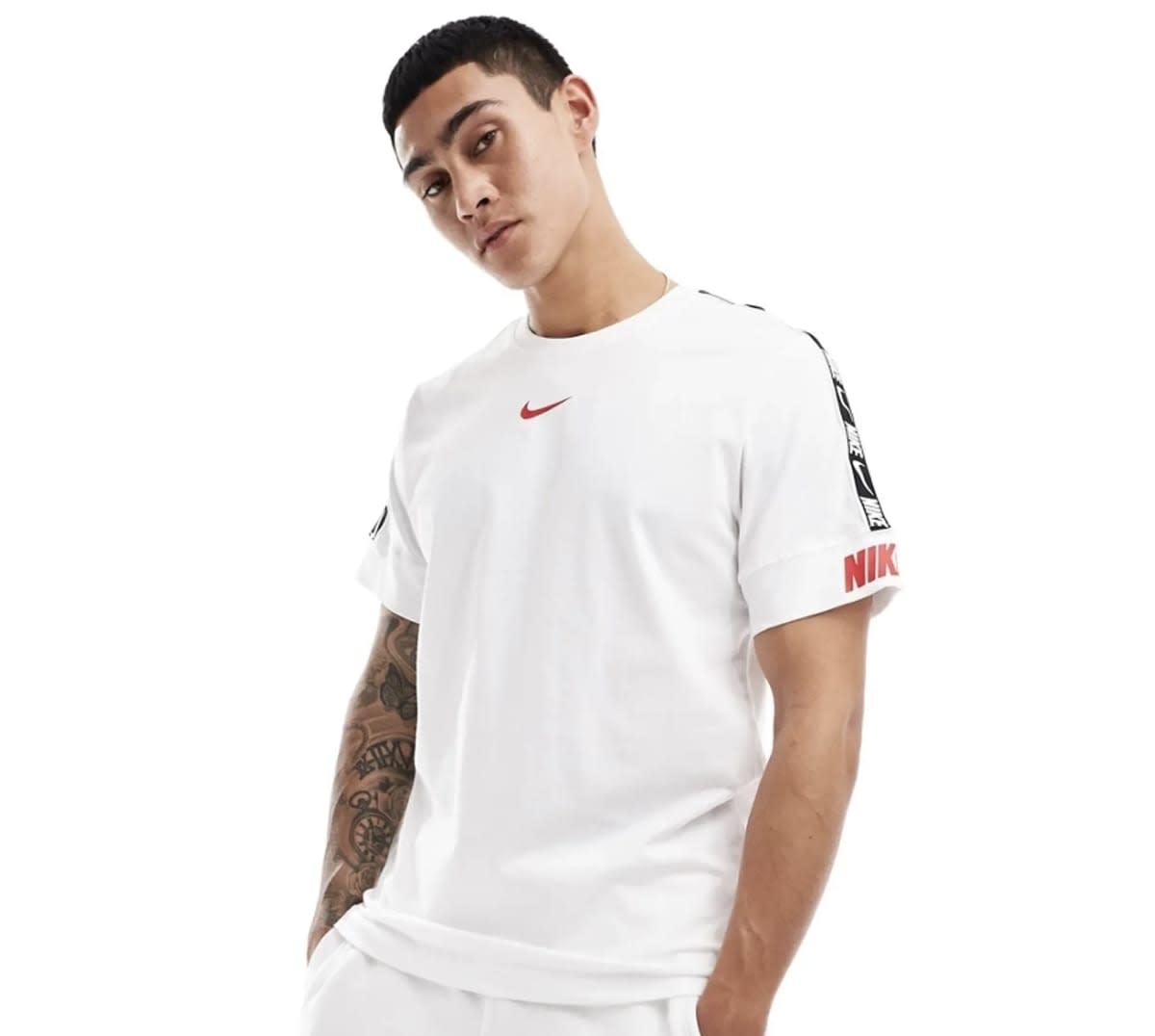 Nike Repeat Tape Men's T-Shirt - 2