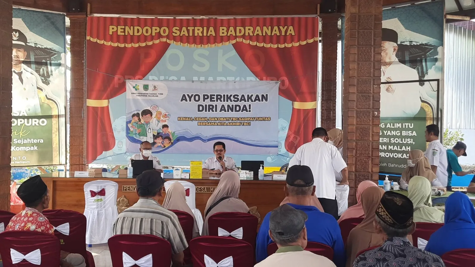 Giat Skrining TBC Dinkes Kab.Pasuruan di Desa Martopuro.