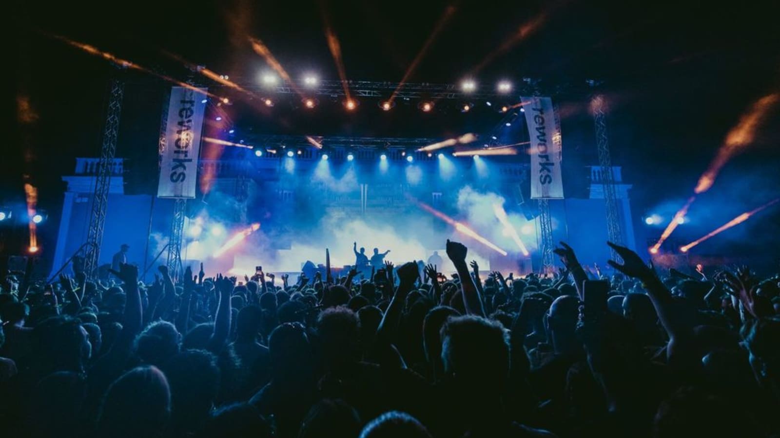 Πέρα από τους Headliners: Οι Έλληνες Καλλιτέχνες που Διαμορφώνουν το Reworks 2026