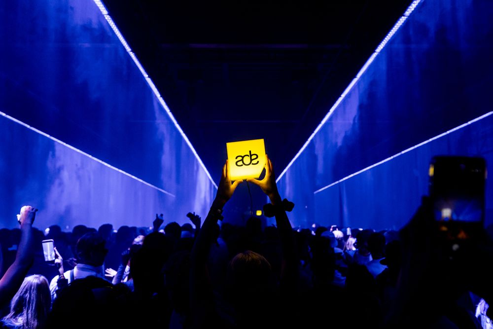 ADE 2026: Τα Events που Ξεχωρίζουν & Οδηγός Φεστιβάλ