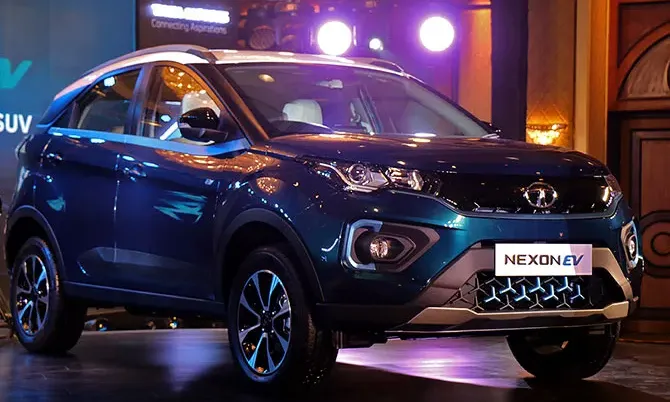 Tata EVs Now Come with 8-Year Battery Warranty — What It Means for Indian EV Buyers