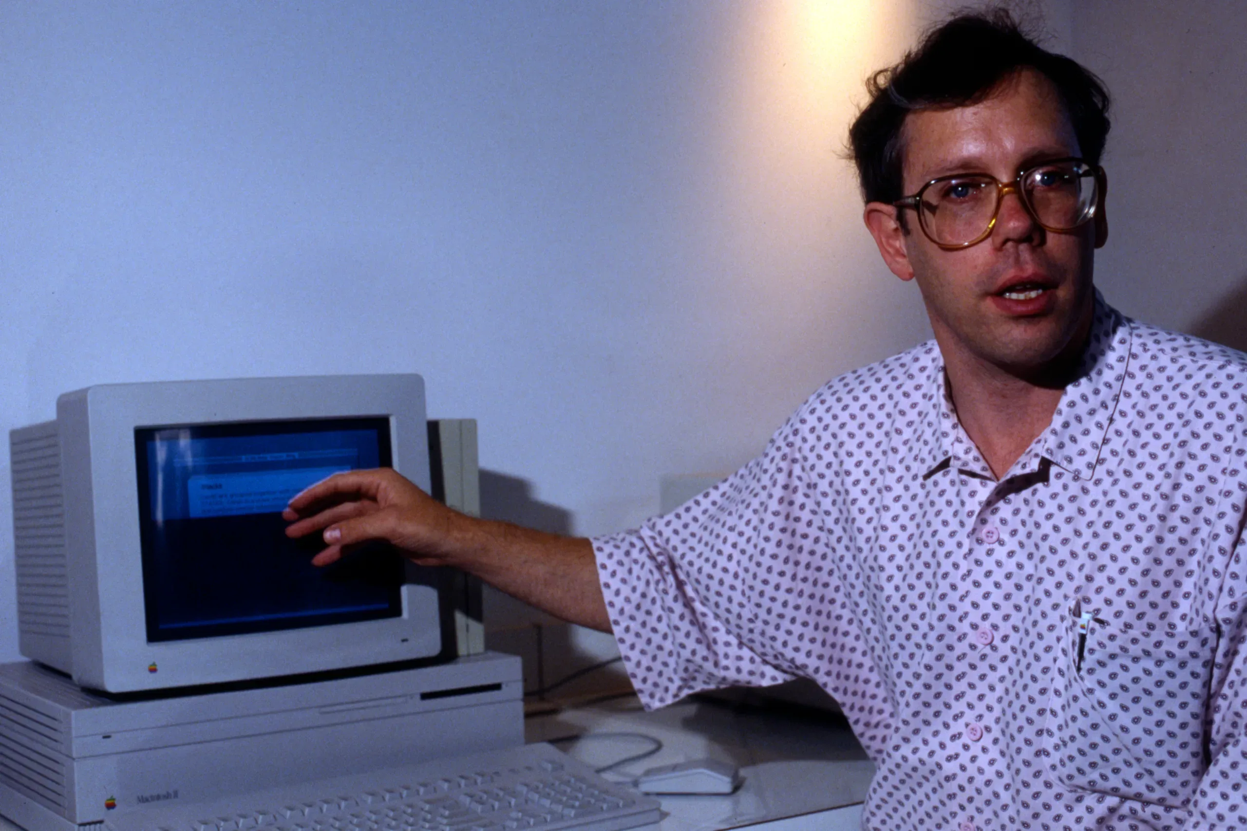 Inventor of HyperCard, Passes Away at 74