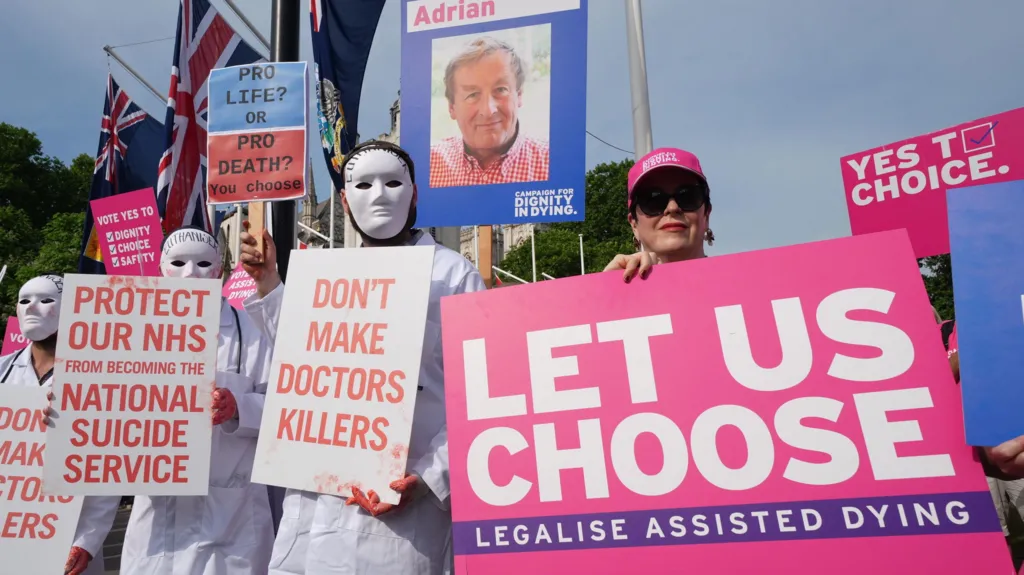 UK MPs Approve Assisted Dying Bill—Next Stop: House of Lords