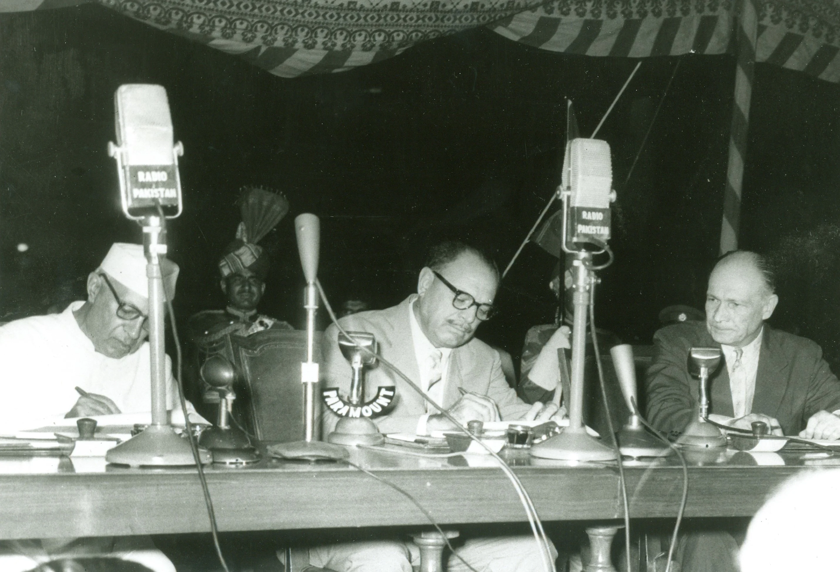 Article Image 1