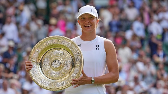 Dominant Świątek Demolishes Anisimova 6‑0, 6‑0 to Win Maiden Wimbledon