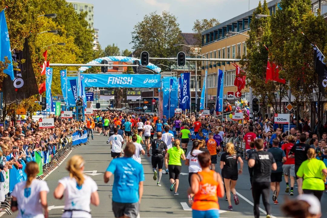 NN Dam tot Damloop 2026
