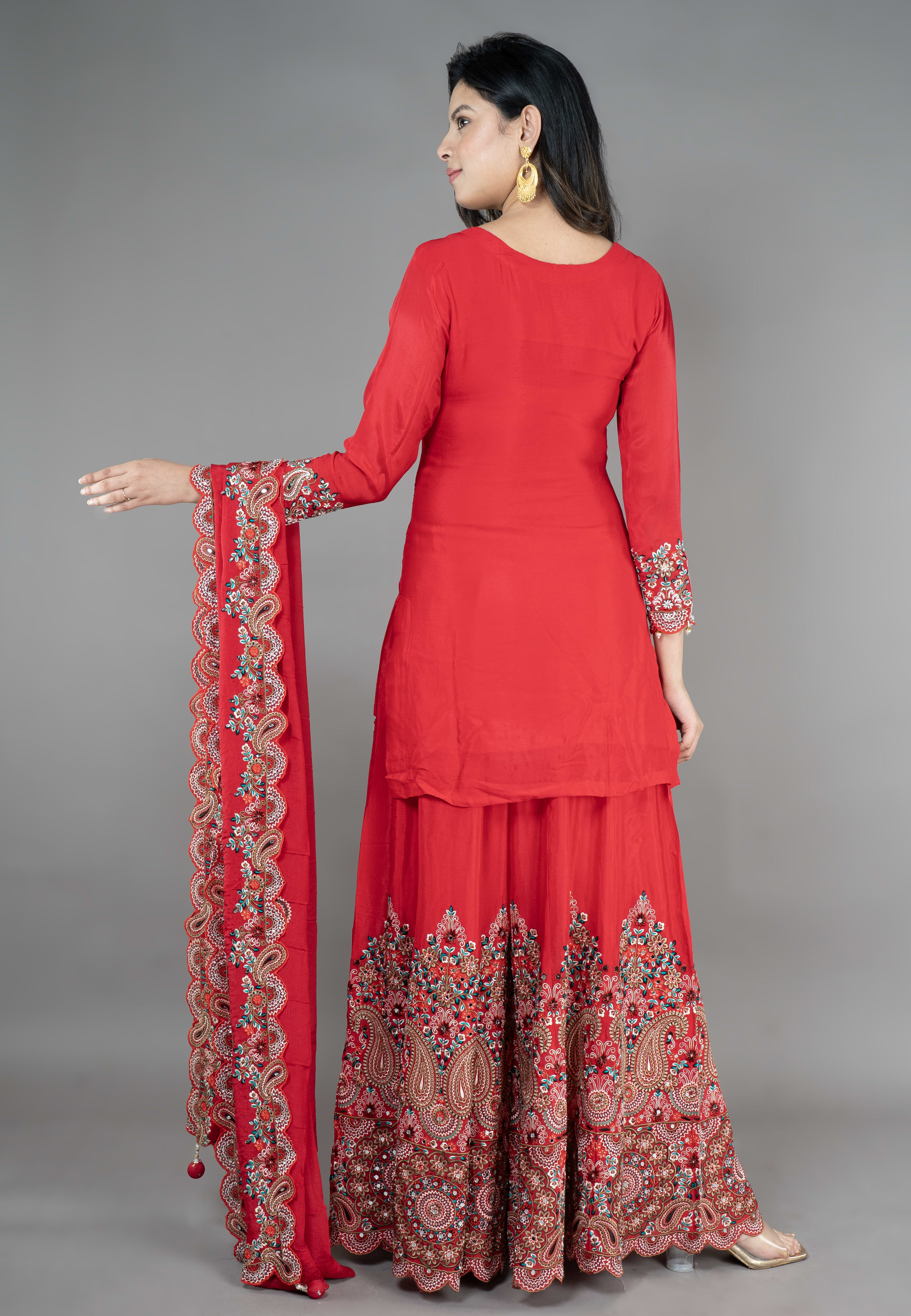 Red Straight Suit With Sarara