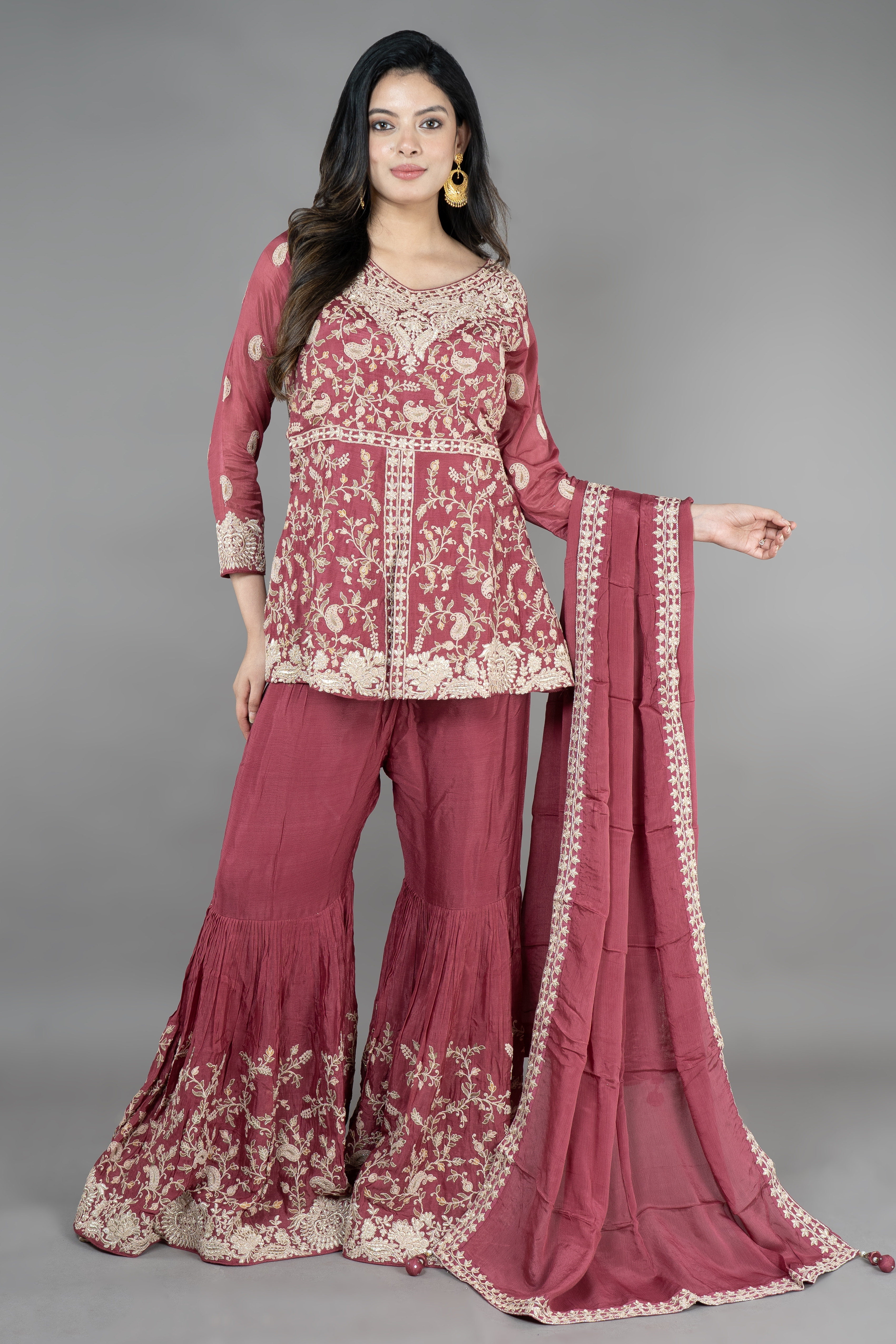 R.gold Short Paplom middle cut with Gharara