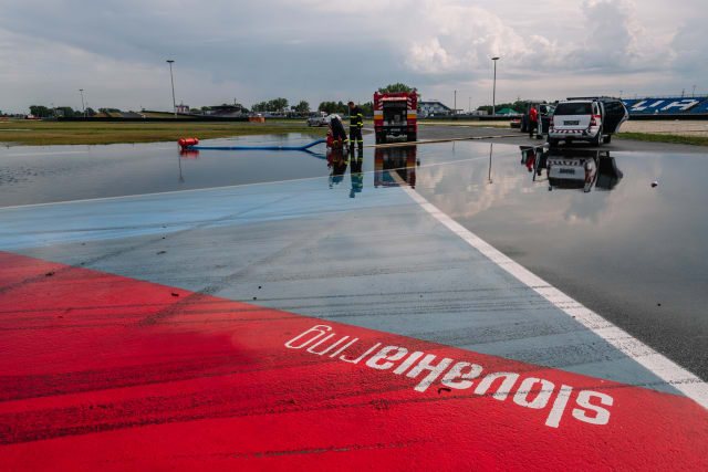 Obrázek 25 v galerii AUTA