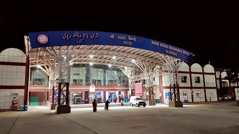 Shri Mata Vaishno Devi Katra (SVDK) Guide | श्री माता वैष्णो देवी कटरा रेलवे स्टेशन: एक विस्तृत यात्रा मार्गदर्शिका
