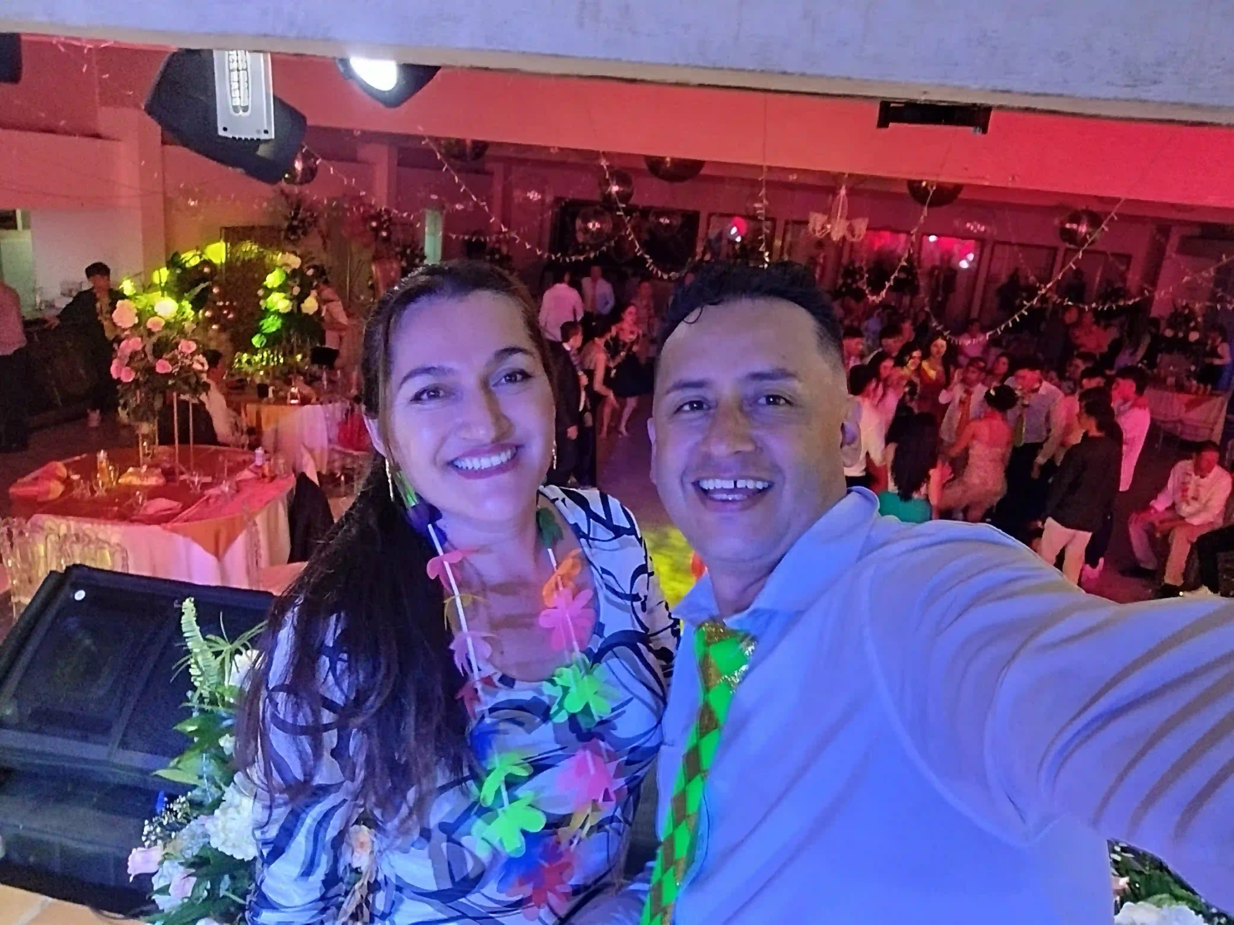 Universal Producciones - Contáctanos