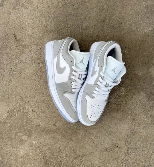 Air Jordan Low 1
