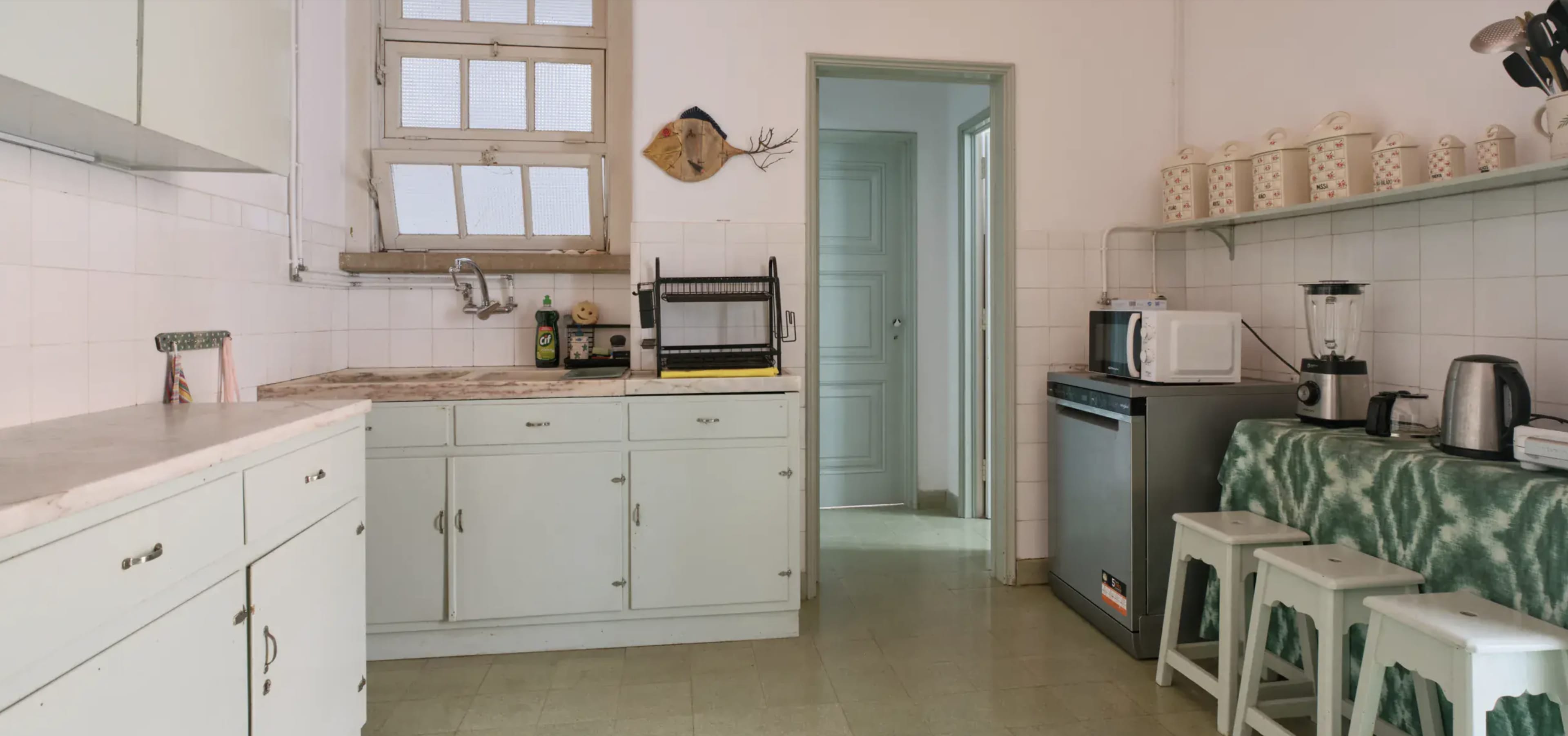SurfingResidency - Manas Slowliving