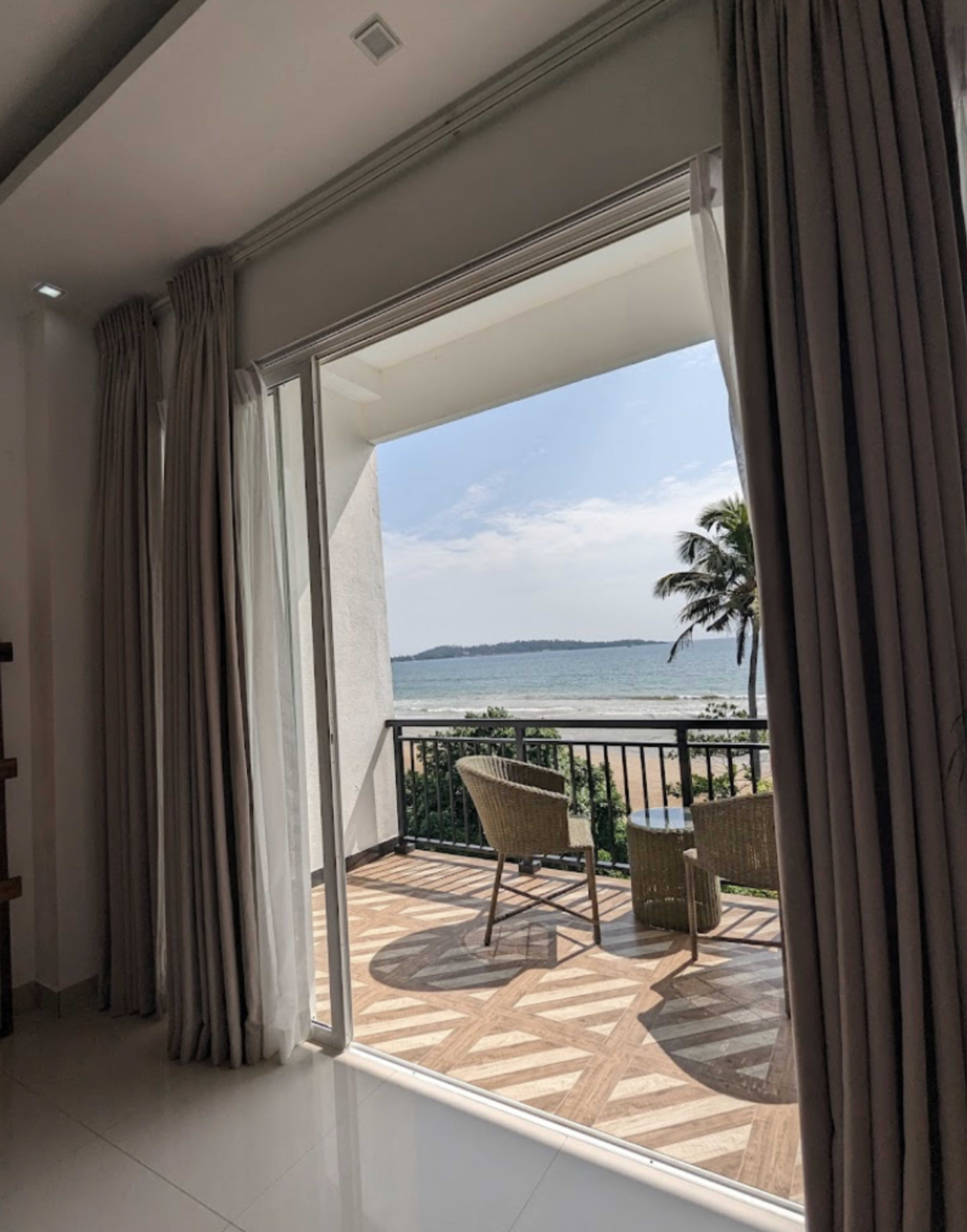 OutPost Coliving — Weligama