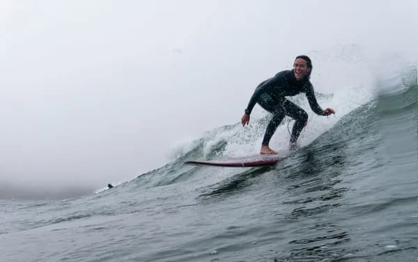 Surfing in Sri Lanka