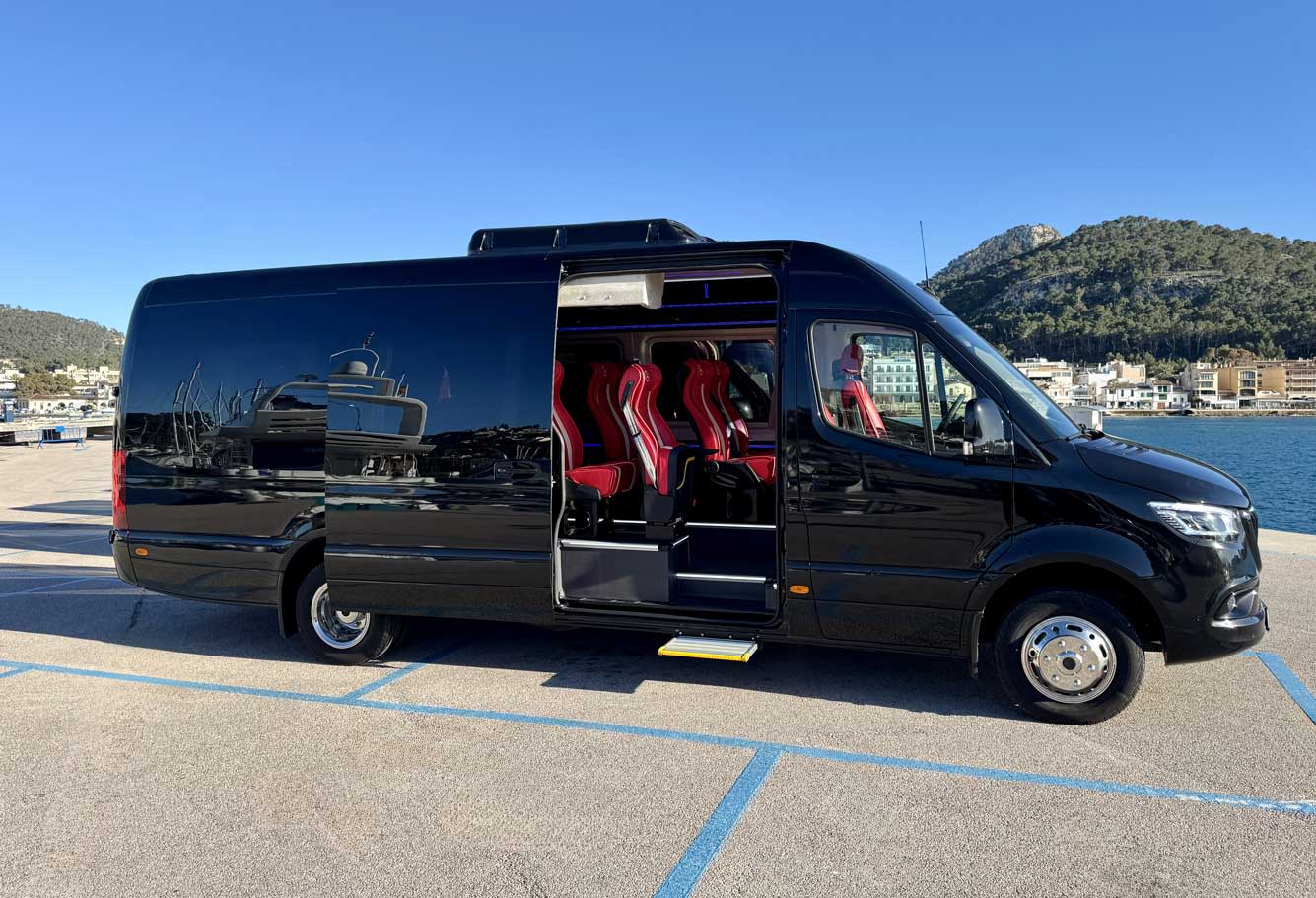 Perfil lateral de la Mercedes Sprinter
