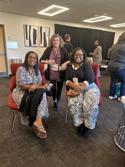 Clerks-Conference-2_fass56