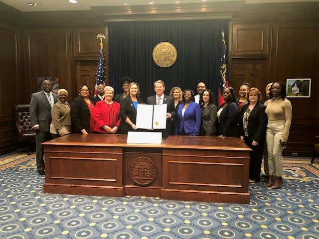 GMCA-with-Gov-Kemp_vlunod