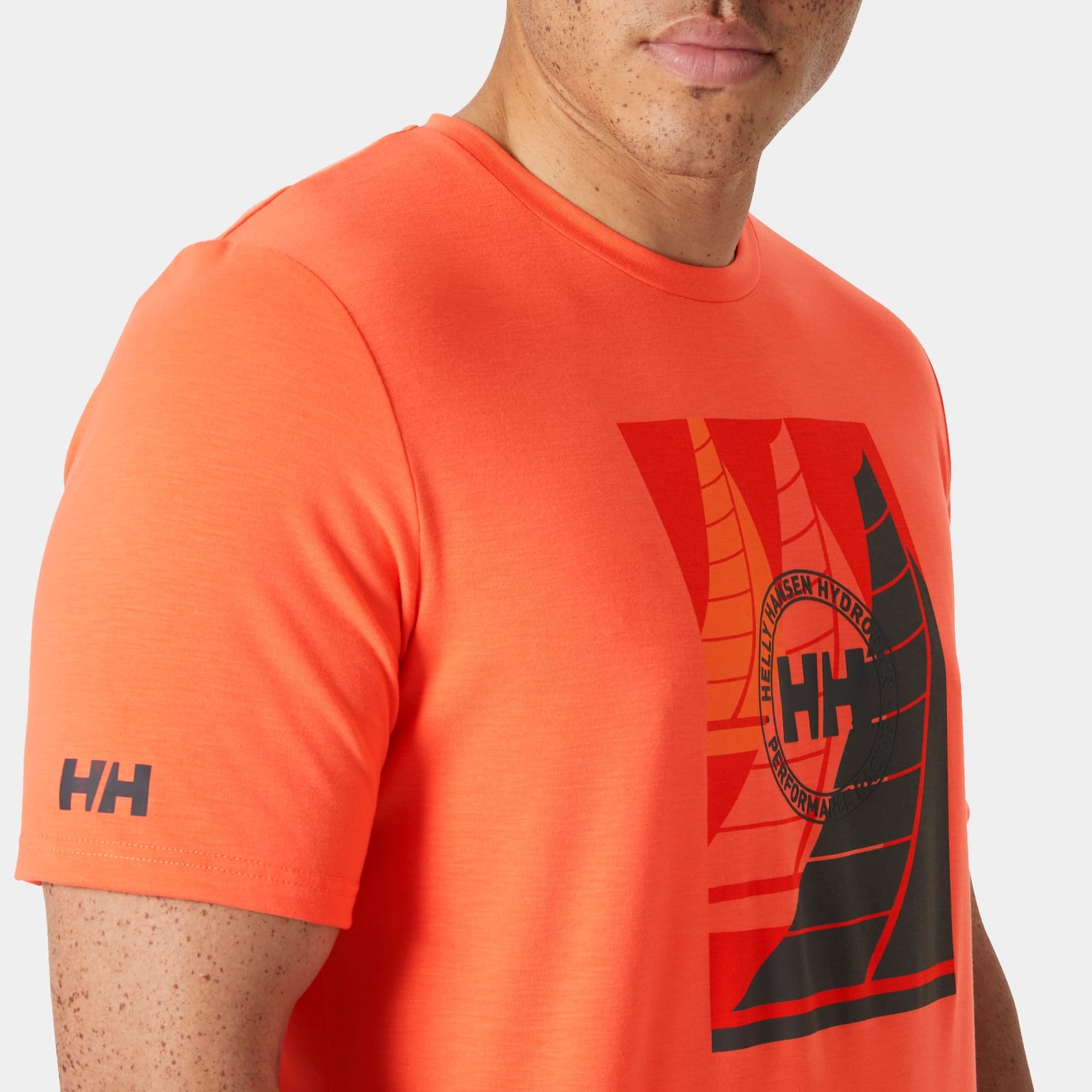 34419_304_feature1 (2)