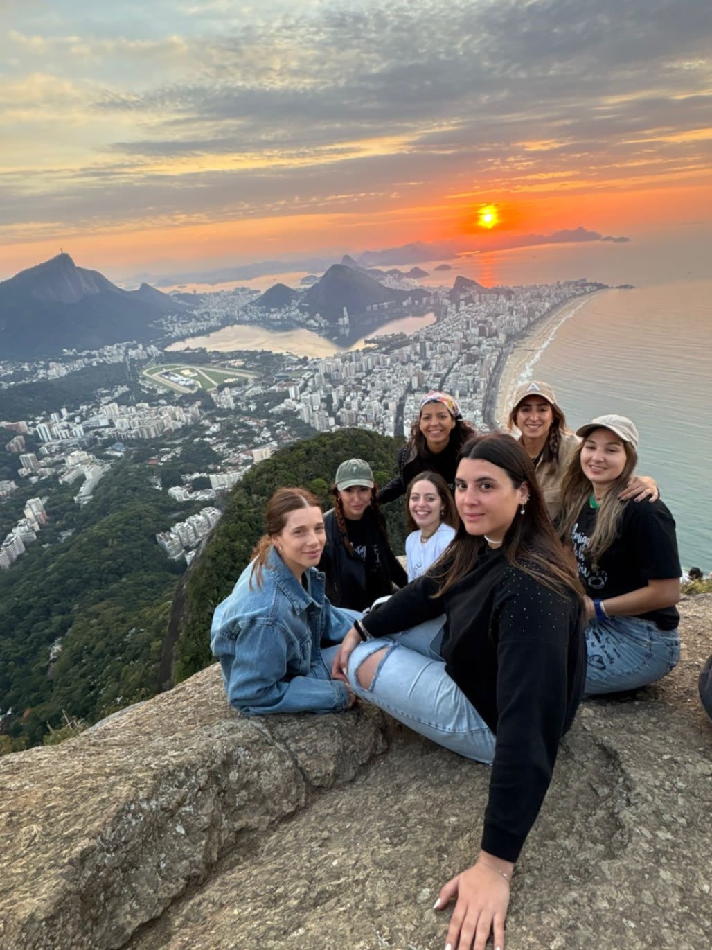 Amanecer Vidigal - Morro dos Irmaos