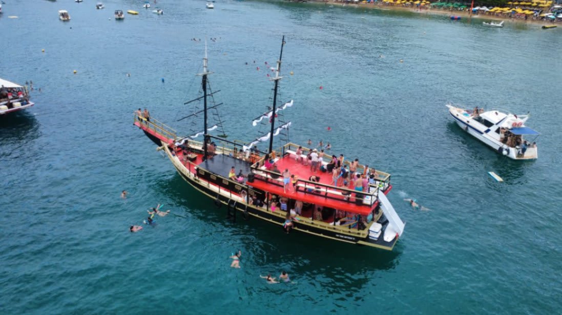 Paseo en Barco por Búzios