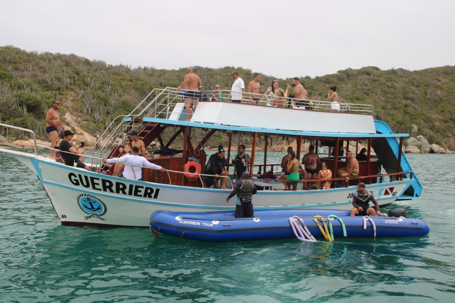 Tour Arraial: Paseo en Barco