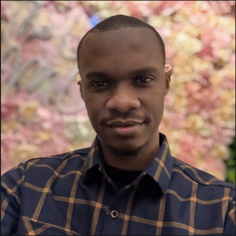 Mr Dapo profile