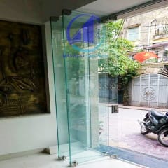 Báo giá cửa kính lùa xếp gấp - Cửa kính cường lực trượt xếp gấp