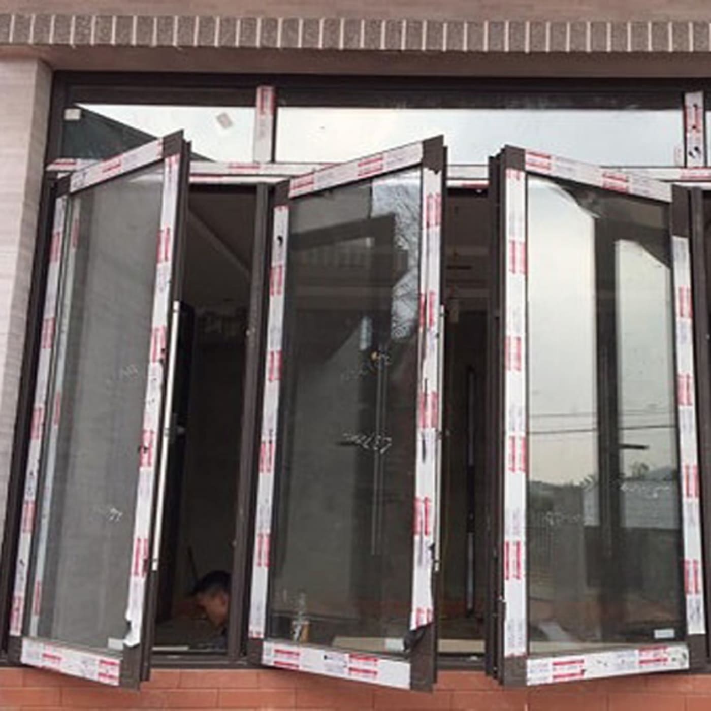 Cửa sổ nhôm Xingfa