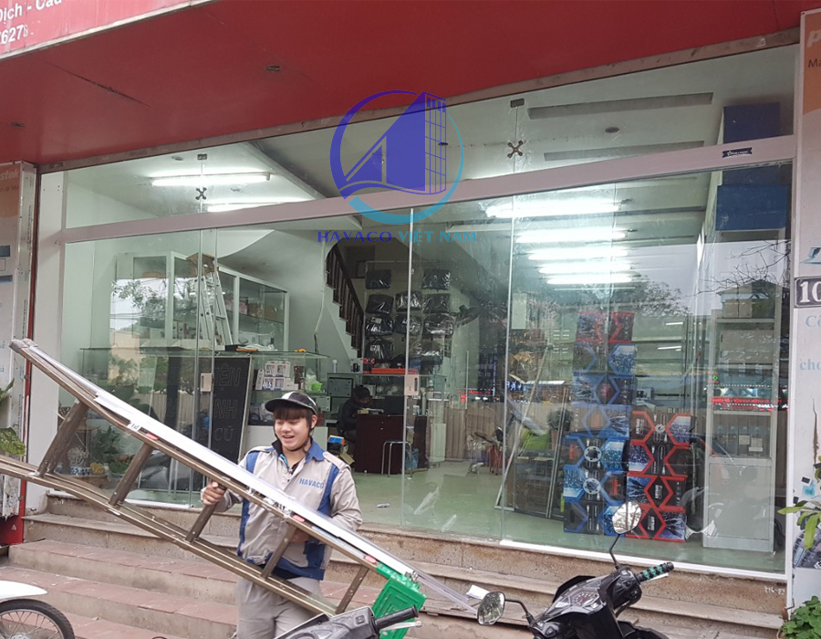 Nhược điểm của kính cường lực - Ưu nhược điểm của cửa kính cường lực