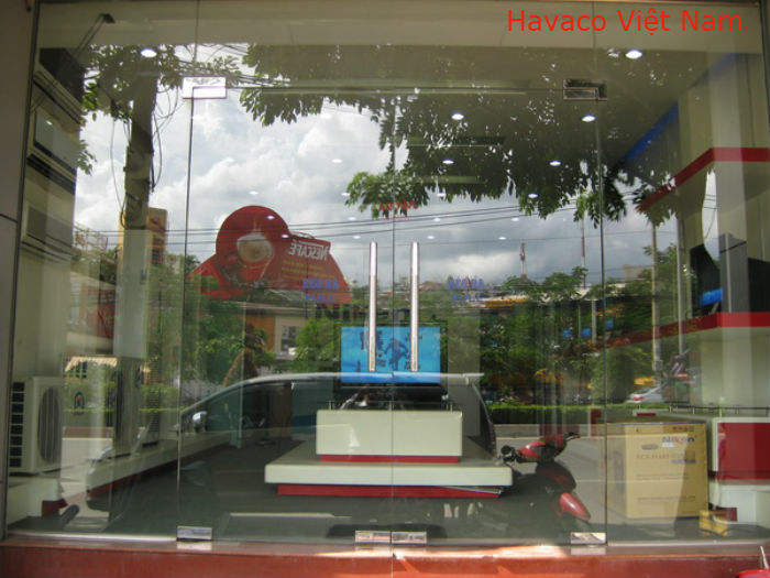 Cửa kính thủy lực 2 cánh