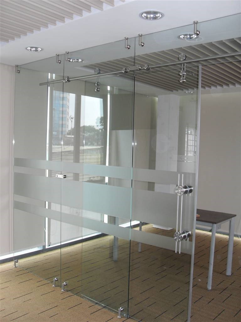 Vách kính cường lực ngăn phòng - Vách kính cường lực ngăn phòng khách