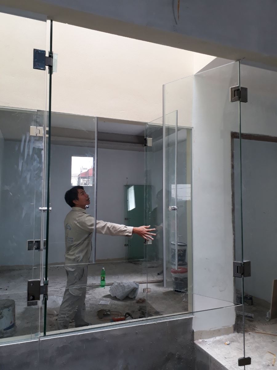 Bạn nên lắp đặt cửa kính vào những vị trí nào? Hay là vị trí nào cũng có thể lắp được - [Đơn giá] Cửa kính cường lực tại tỉnh Thái Nguyên