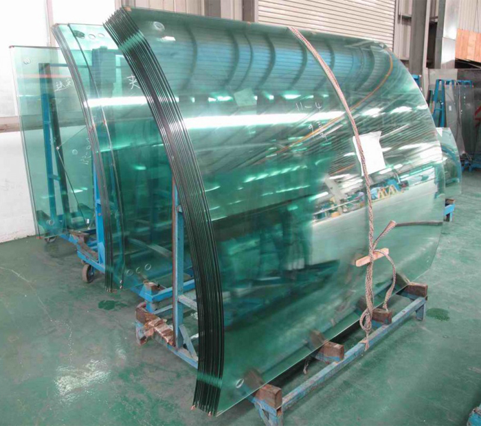 Thành phẩm kính cường lực cong