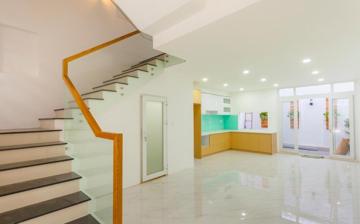 Bậc cầu thang nên để số chẵn hay lẻ