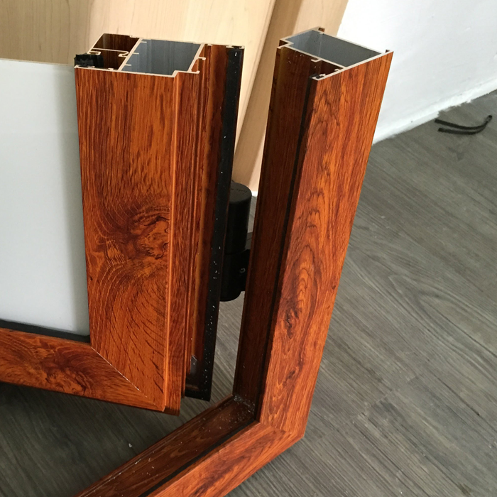 Thanh nhôm Vân gỗ khi ghép góc