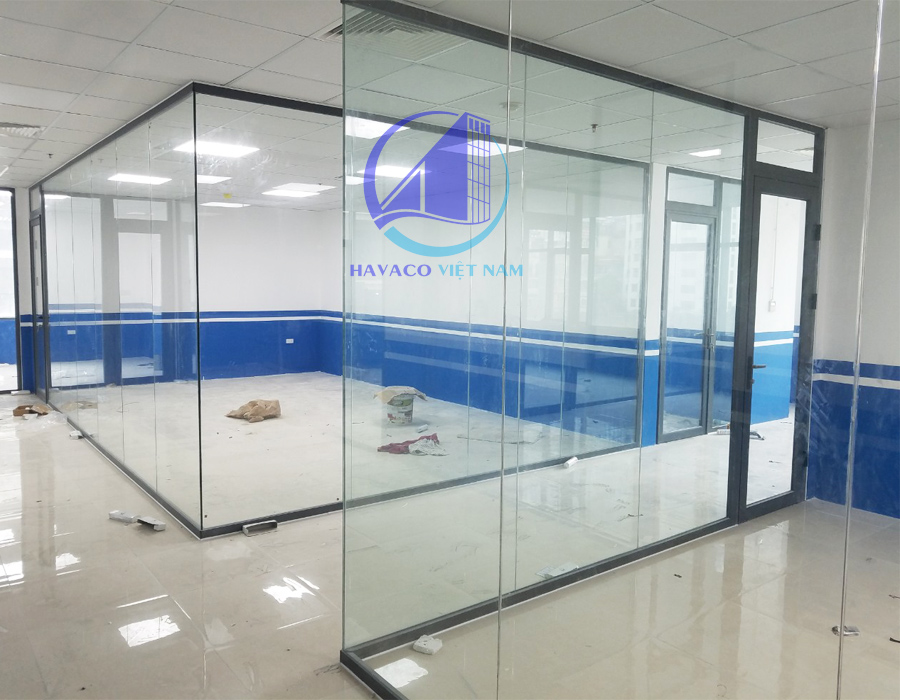 Vách kính cường lực văn phòng. - Báo giá vách kính mặt dựng, vách kính cường lực ngăn