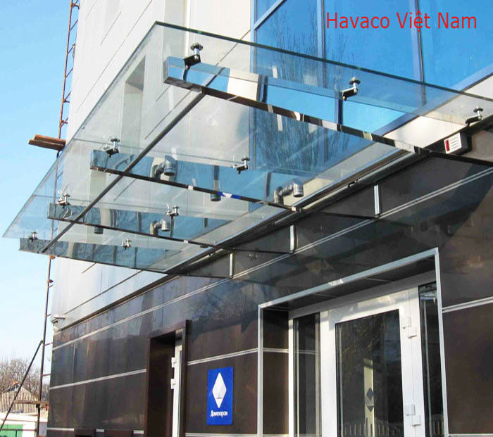 Mái kính cường lực khung inox - Báo giá mái kính lấy sáng chi tiết